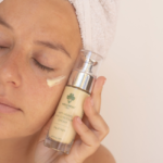 Contorno de ojos anti-edad 24h con efecto botox - Imagen 2